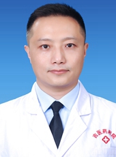 张筠